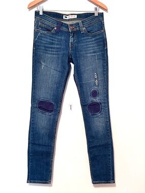 Levi’s Patchwork Embroidery Stretch Denim Curve Blue Jeans, Size 5